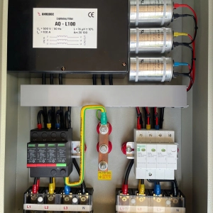 Tủ Cắt Lọc Sét AQ-3P-100A-V3